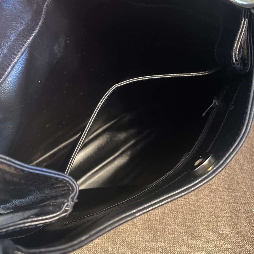Holt Renfrew Vintage Leather Black Bag - Picture 6 of 9